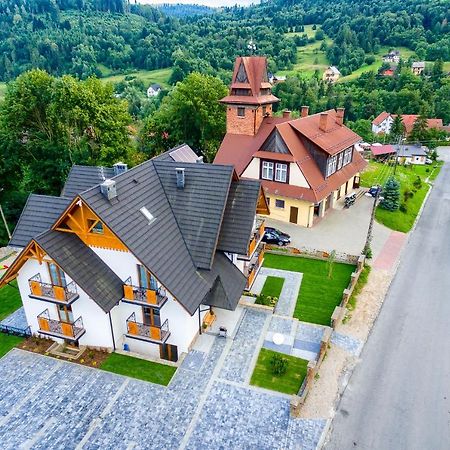 Willa Na Skarpie Szczawnica Exteriör bild