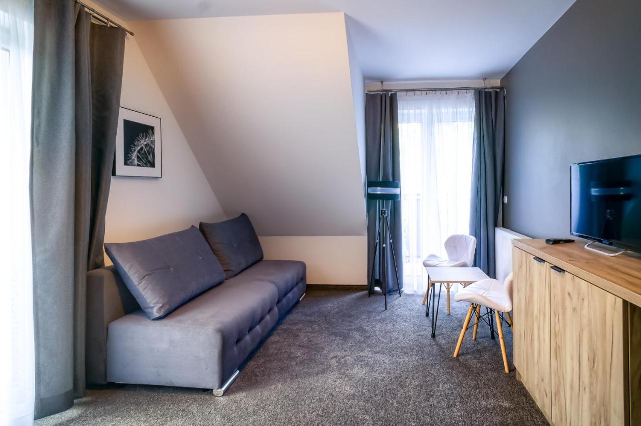 Willa Na Skarpie Szczawnica Exteriör bild